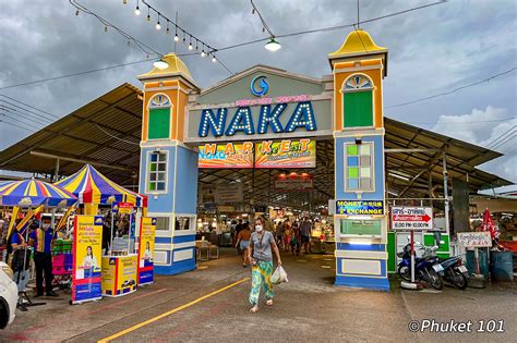 naka weekend market phuket